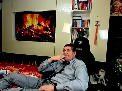 SpartacusDaddy48's cam snapshot