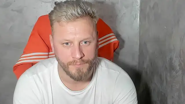 ALEX_BEAUTY2025's cam snapshot