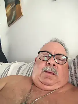 bylytom24's cam snapshot