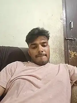 hotbullforgirlz's cam snapshot