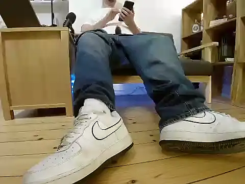 jonas_camboy's cam snapshot