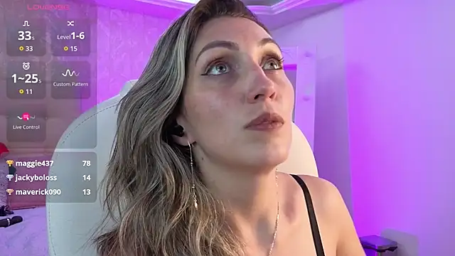 anny_sweet72's cam snapshot