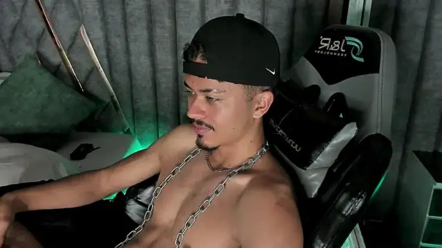 NicolaiKarav's cam snapshot