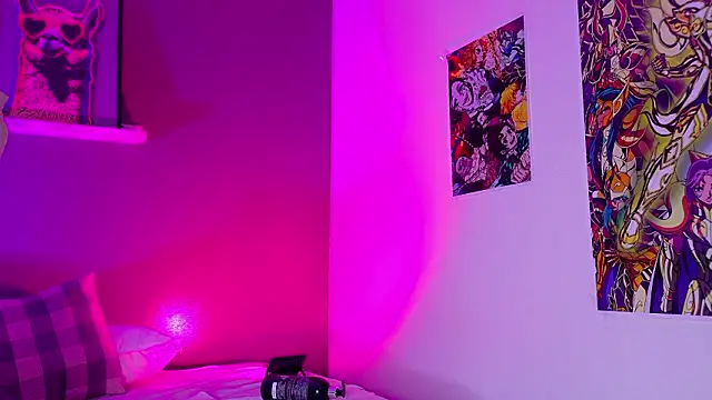 Taylorsmitth_'s cam snapshot