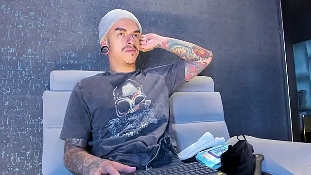 kaletattoo live sex cam