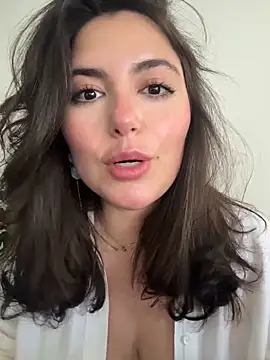 sukhakunis1 live sex cam