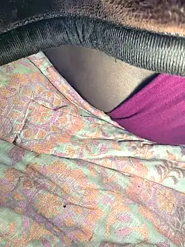 pariraj001 live sex cam