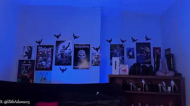 lilith-deveraux's cam snapshot