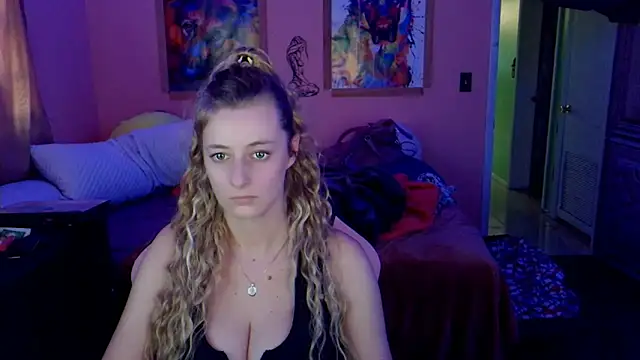 YourSecretGF963's cam snapshot