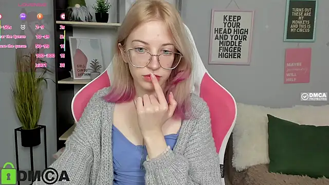 InfernoMia's cam snapshot