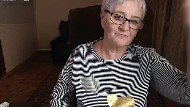 Sandra_Snowflake's cam snapshot