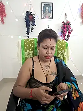 YOUR_LOVELY-40 live sex cam