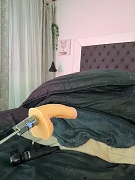 Soyamelia_99 live sex cam