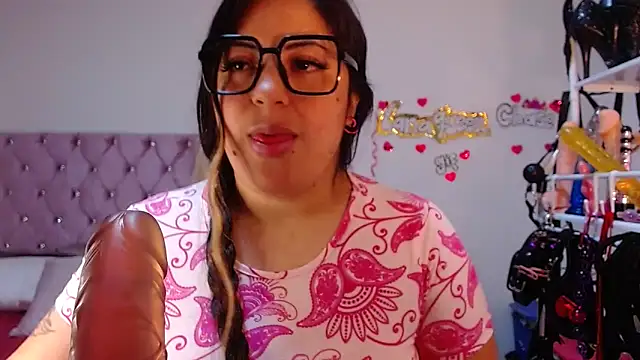 lanaqueen699's cam snapshot