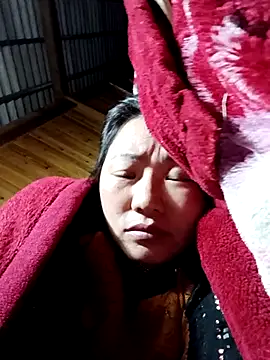 quynhbupbe11's cam snapshot