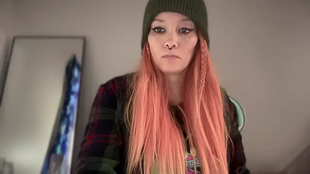 FRRANNKIE live sex cam