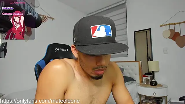 mateoleonee live sex cam