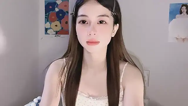 -Hottie's cam snapshot