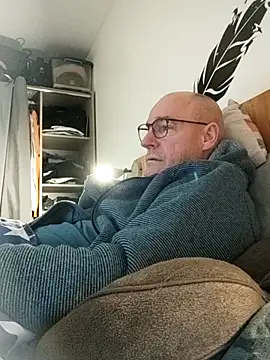 bogland33 live sex cam