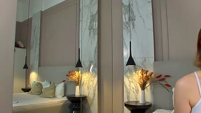 Vivien_ronal's cam snapshot