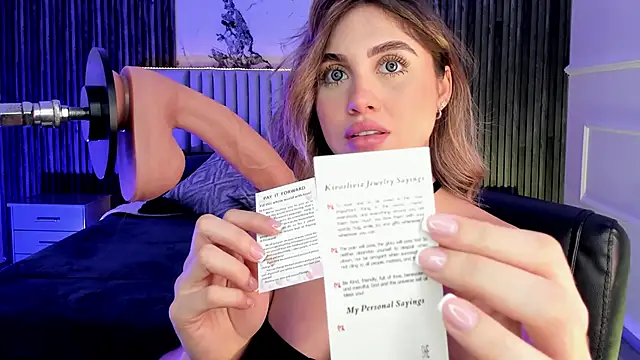 EmiilyHendriixx's cam snapshot