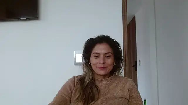 linda-mature43's cam snapshot