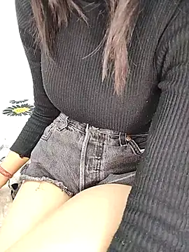 Vaani_Sharma79's cam snapshot