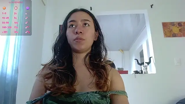 Maam_Ine's cam snapshot