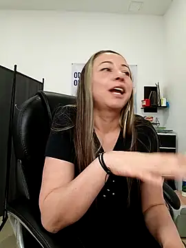 Madisson-04_'s cam snapshot