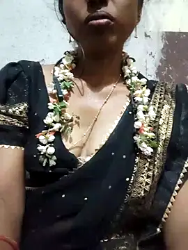 Gautami-telugu's cam snapshot