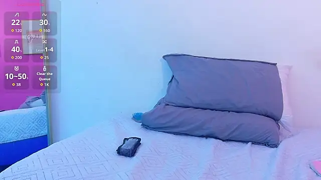 littleaprill's cam snapshot