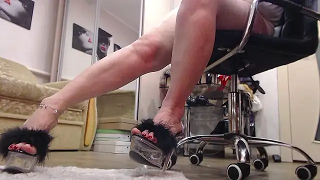 MistressMilfa's cam snapshot