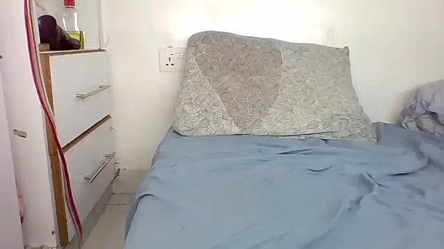 Sunny_Diva's cam snapshot