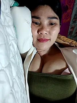 Bear_bear0's cam snapshot