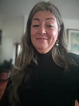 emma_tour's cam snapshot