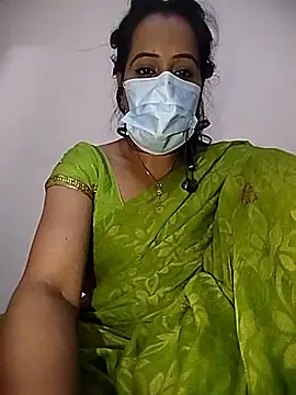 poojashine's cam snapshot