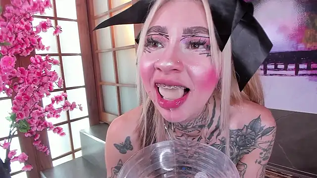 miss___angel's cam snapshot