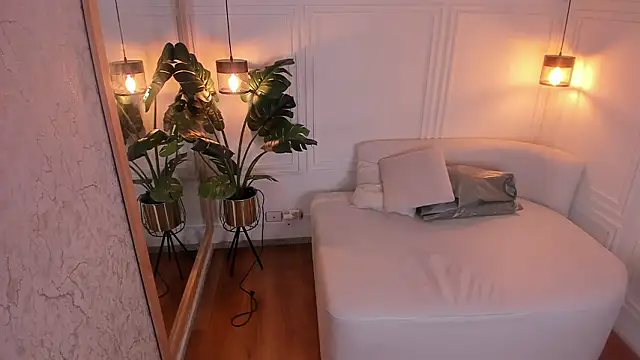 Dafne_Hillss's cam snapshot