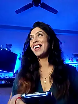 Darling_Annie's cam snapshot