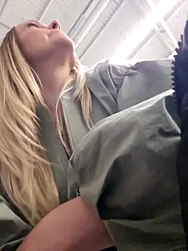 Bondgirl_013 live sex cam