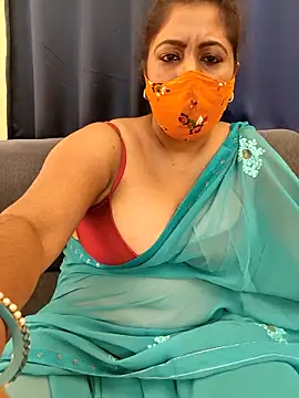 Poly_bhabi's cam snapshot