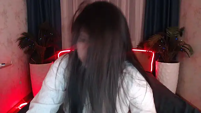 KisaModel's cam snapshot