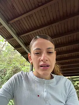 alana15 live sex cam