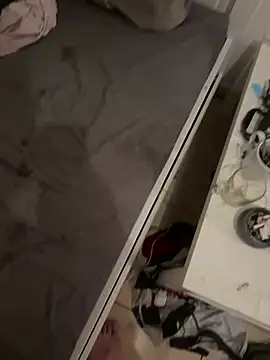 Sikicierkekparis93 live sex cam