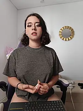 Mia_wee's cam snapshot