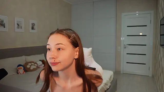 luna_young's cam snapshot