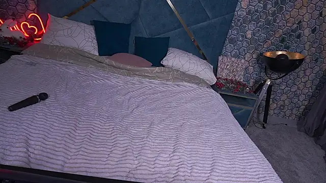 KimberlyWorld's cam snapshot