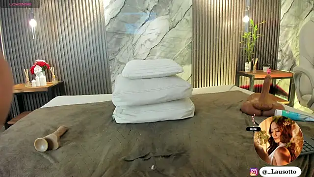 martina_mayers's cam snapshot