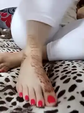 Bombamom's cam snapshot