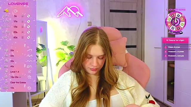 TrissMerigold9's cam snapshot